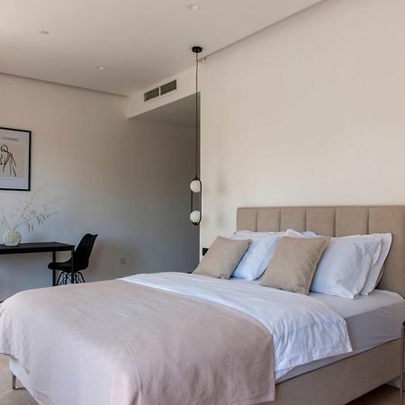 Soho Suites Бар Екстер'єр фото