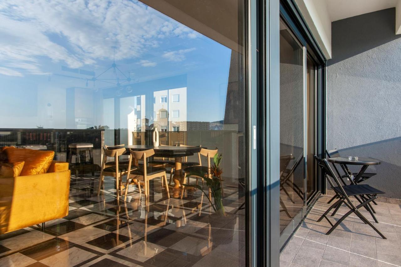 Soho Suites Бар Екстер'єр фото