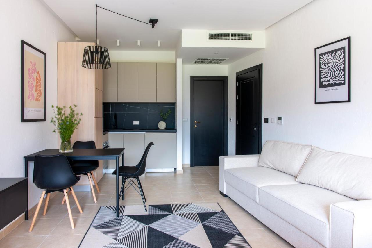 Soho Suites Бар Екстер'єр фото
