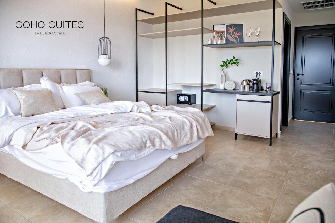 Soho Suites Бар Екстер'єр фото