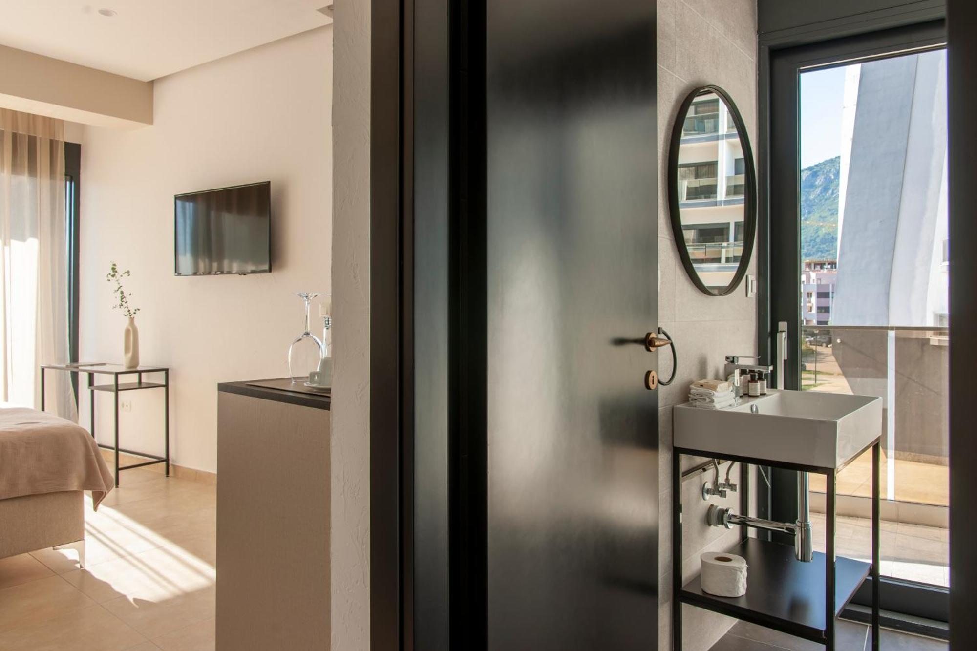 Soho Suites Бар Екстер'єр фото